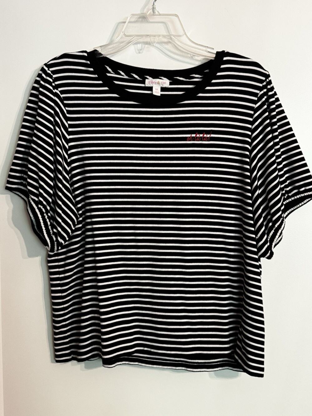 Riley and Rae Short Sleeve Sz Xl Navy White Strip Nautical Preppy Beach